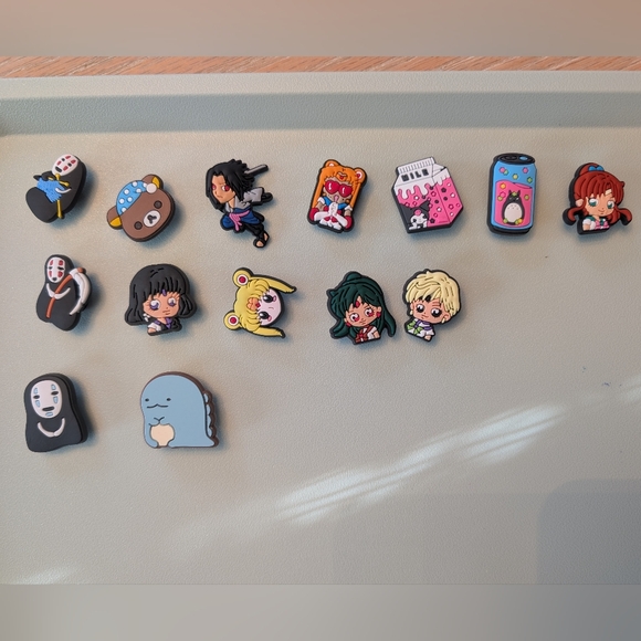 Unknown Shoes - Random Mixed Bulk Lot 14 Pieces Anime Cartoon Inspired Croc Shoe Charms